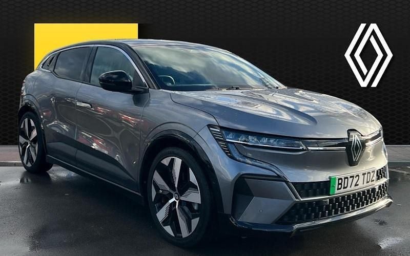 Used 2023 Renault Megane E-Tech Techno Hatchback | £17,539 (Fair price) - Image 1/4