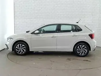 Used VW Polo Life 95 HP (69 kW) 2024 Grey Hatchback
