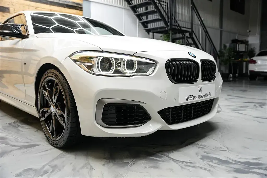 Used BMW M140 M Sport 460 HP (338 kW) 2019 White Hatchback