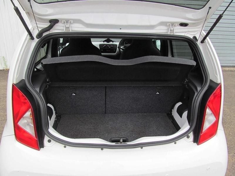 Used Seat Mii Design 2019 White Hatchback