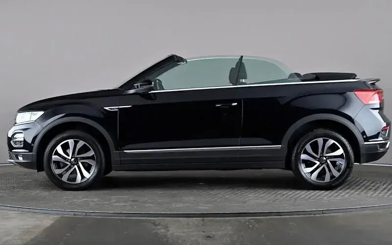 Used VW T-Roc Cabriolet Active 150 HP (110 kW) 2021 Black Cabriolet