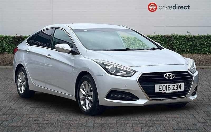 Silver Used 2016 Hyundai i40 SE Sedan | £7,850 (Fair price) - Image 1/4