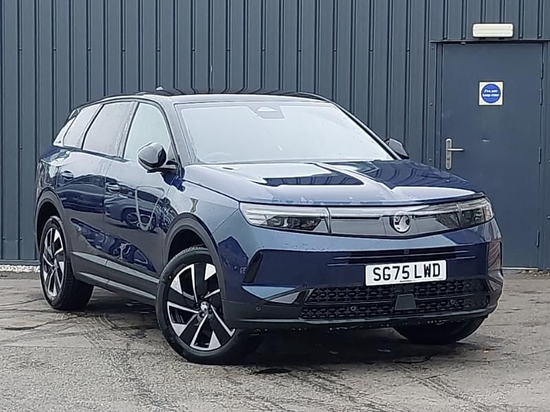 New Vauxhall Grandland X Ultimate 136 HP (100 kW) 2025 Two coat premium metallic  spectrum blue SUV