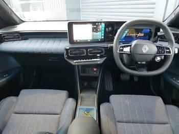 New Renault R4 Komfort 110 kW (150 HP) 2025 Grey Estate