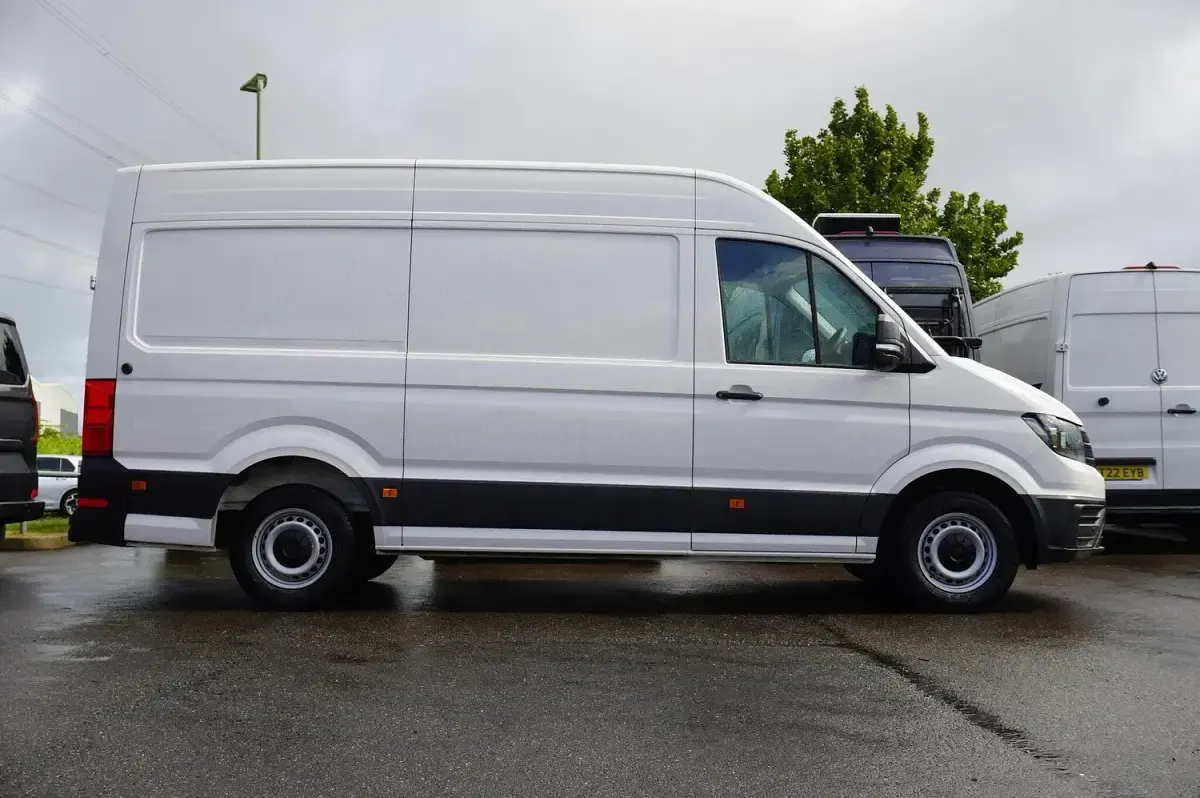Used VW Crafter 140 HP (102 kW) 2025 White Van