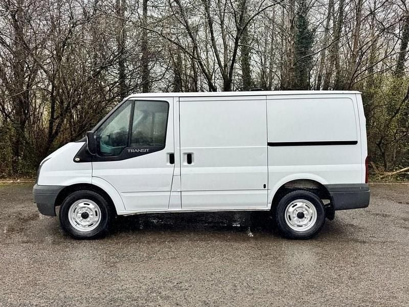 Used Ford Transit 115 HP (84 kW) 2011 White Van