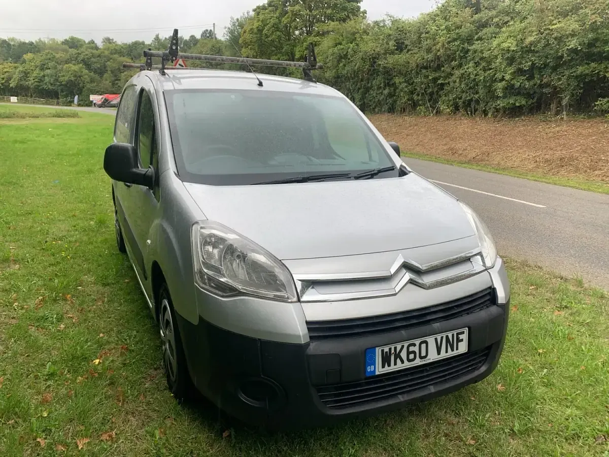 Used Citroën Berlingo 75 HP (55 kW) 2010 Silver MPV