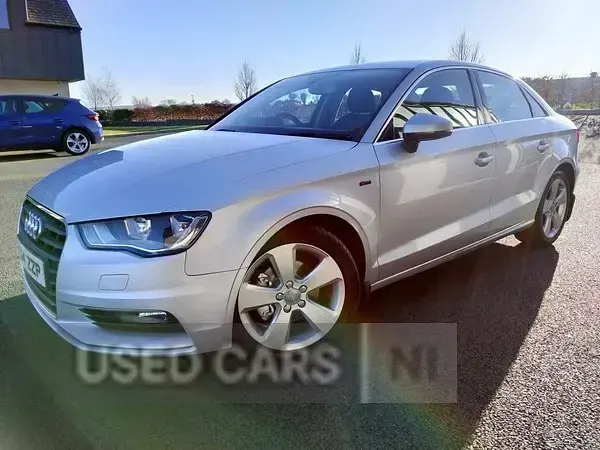 Używany Audi A3 Sport 150 KM (110 kW) 2014 Srebrny Sedan/Limuzyna