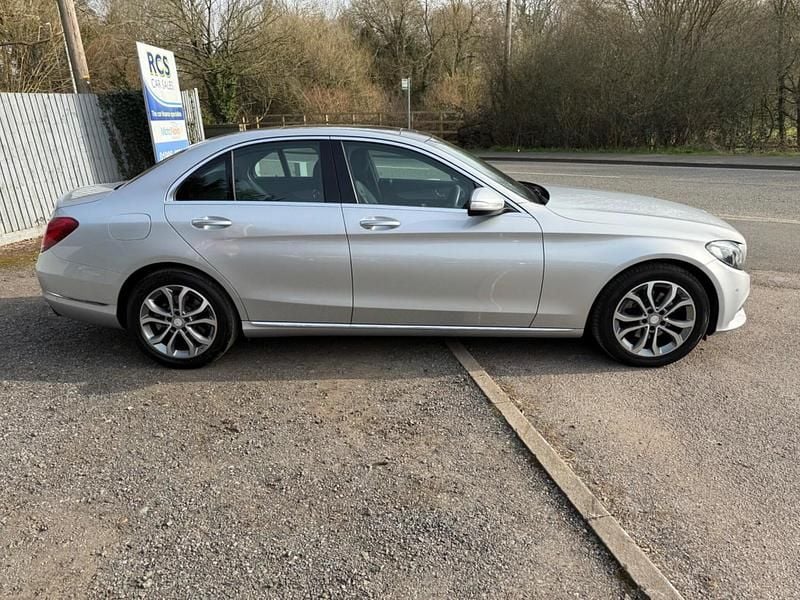 Used Mercedes C200 Premium Plus 184 HP (135 kW) 2015 Silver Sedan