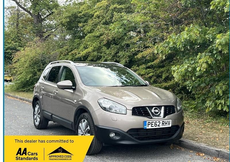 Beige Used 2012 Nissan Qashqai +2 Tekna SUV | £2,489 (Fair price) - Image 1/4