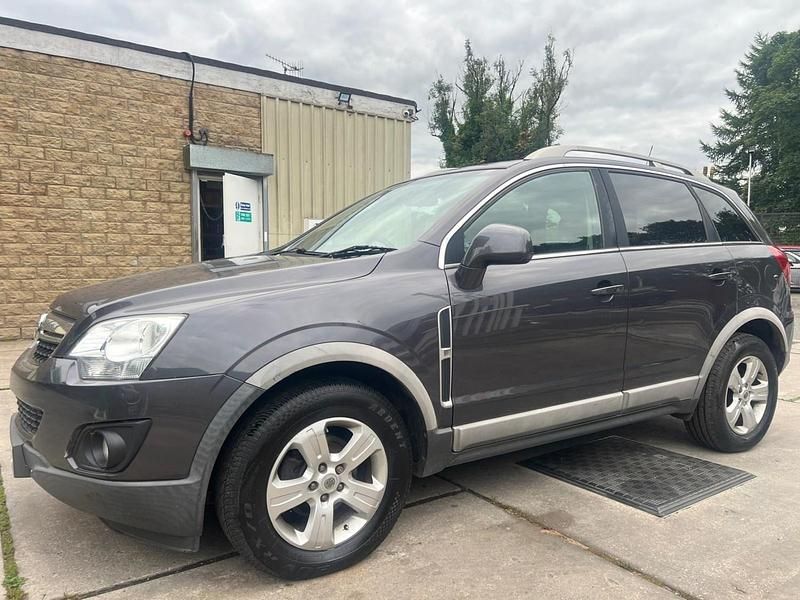 Used Vauxhall Antara 163 HP (119 kW) 2014 Grey SUV