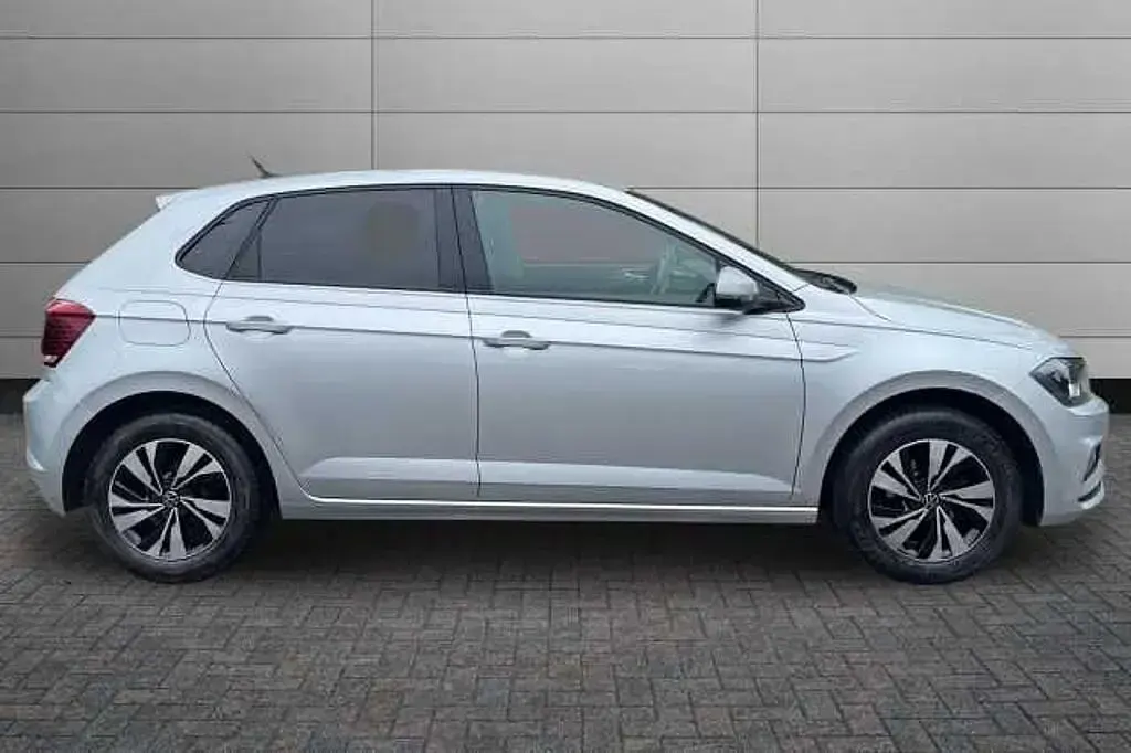 Used VW Polo Match 80 HP (58 kW) 2021 Silver Hatchback