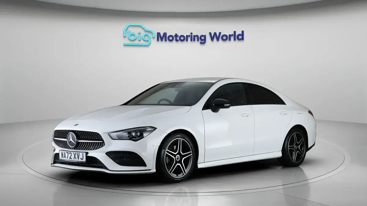 Used Mercedes CLA180 Executive 136 HP (100 kW) 2022 White Sedan