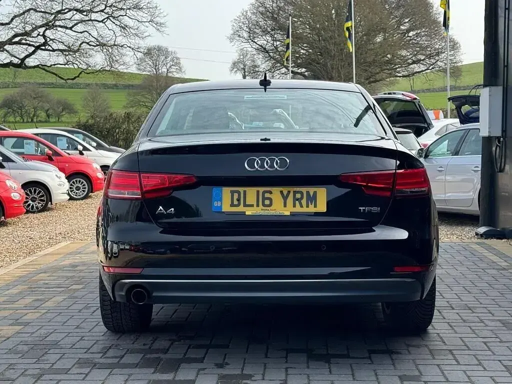 Used Audi A4 Sport 150 HP (110 kW) 2016 Black Sedan
