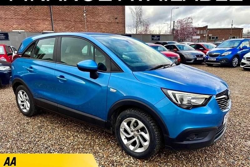 Used Vauxhall Crossland X 81 HP (59 kW) 2018 Blue SUV