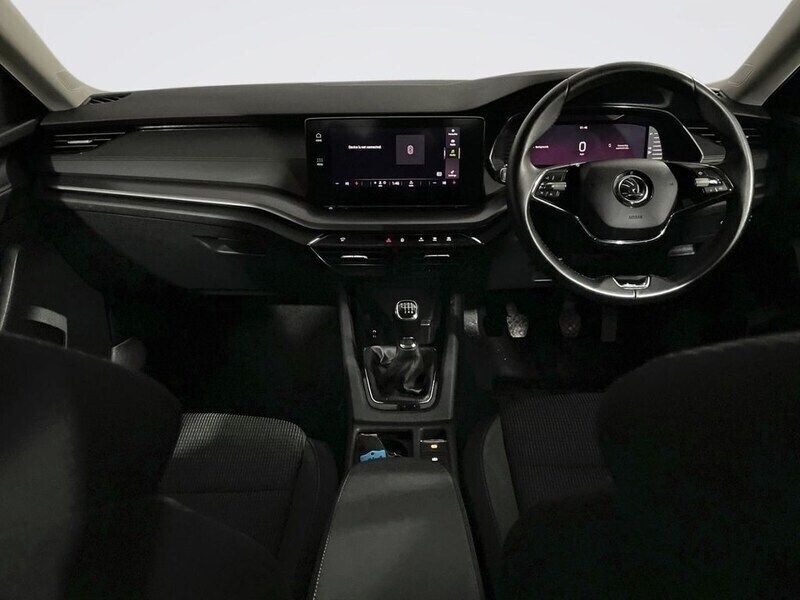 Image 3/4