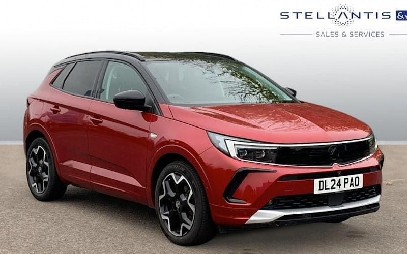 Red Used 2024 Vauxhall Grandland X Ultimate SUV | £19,244 (Fair price) - Image 1/4