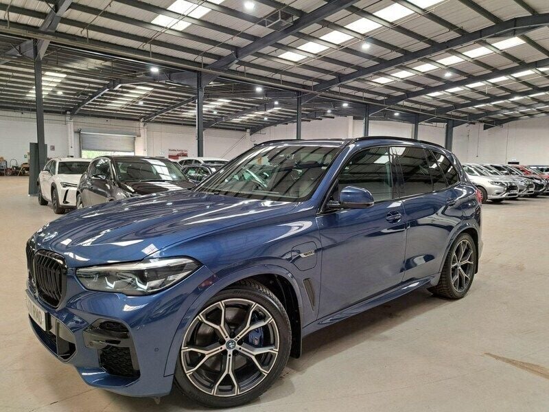 Blue Used 2021 BMW X5 M Sport SUV | £36,880 (Good price) - Image 1/4