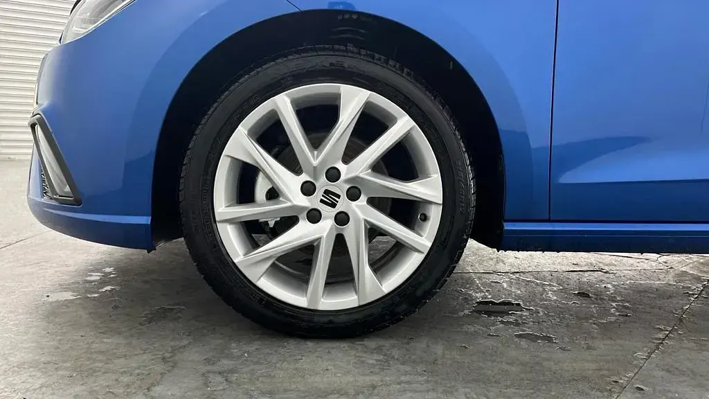 New Seat Ibiza FR 115 HP (84 kW) 2025 Blue Hatchback