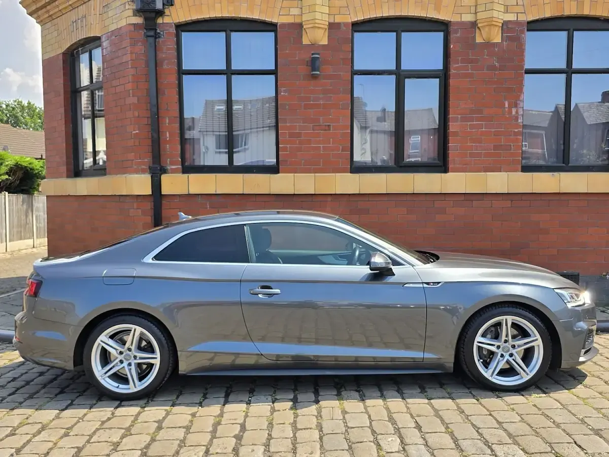 Used Audi A5 S-Line 190 HP (139 kW) 2018 Grey Coupe