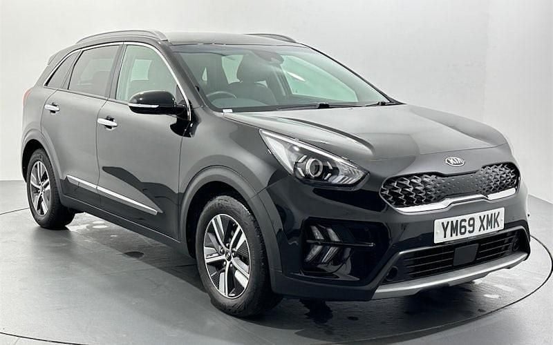 Used 2022 Kia Niro 3 SUV | £16,066 (Good price) - Image 1/3