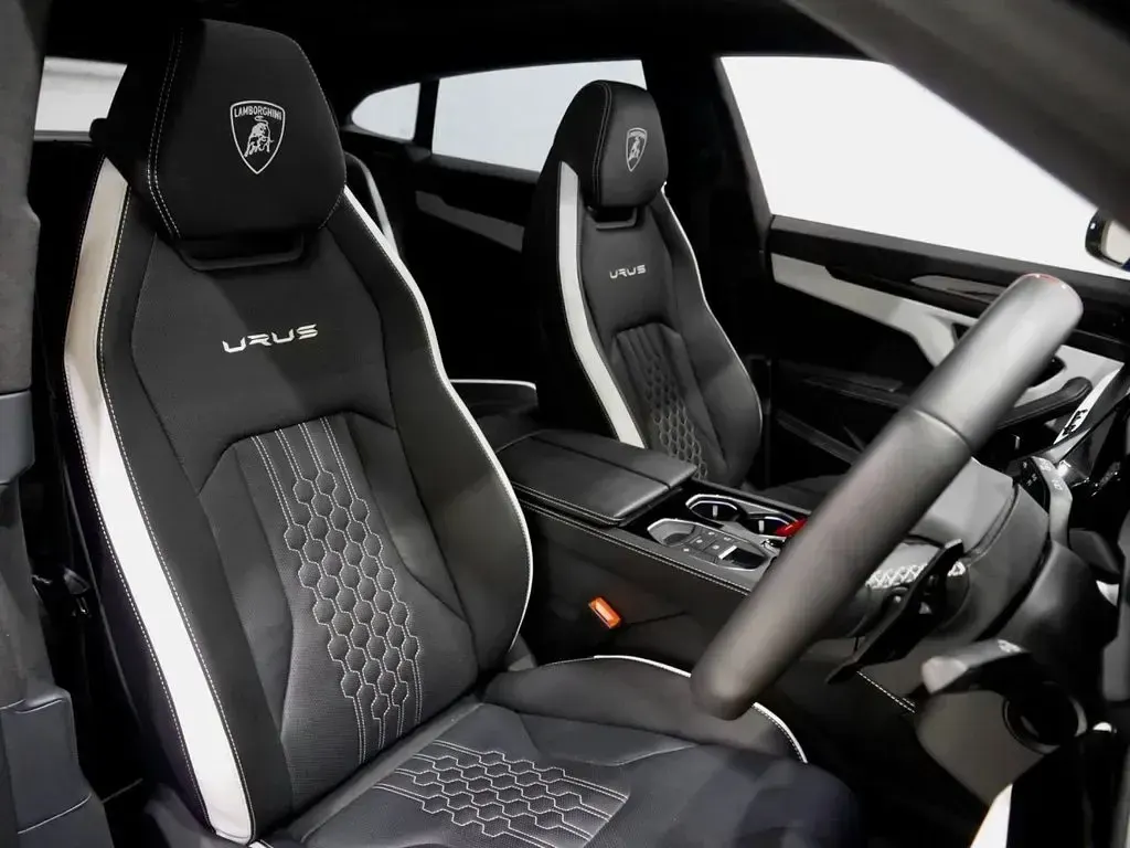 Used Lamborghini Urus 666 HP (489 kW) 2023 Grey SUV