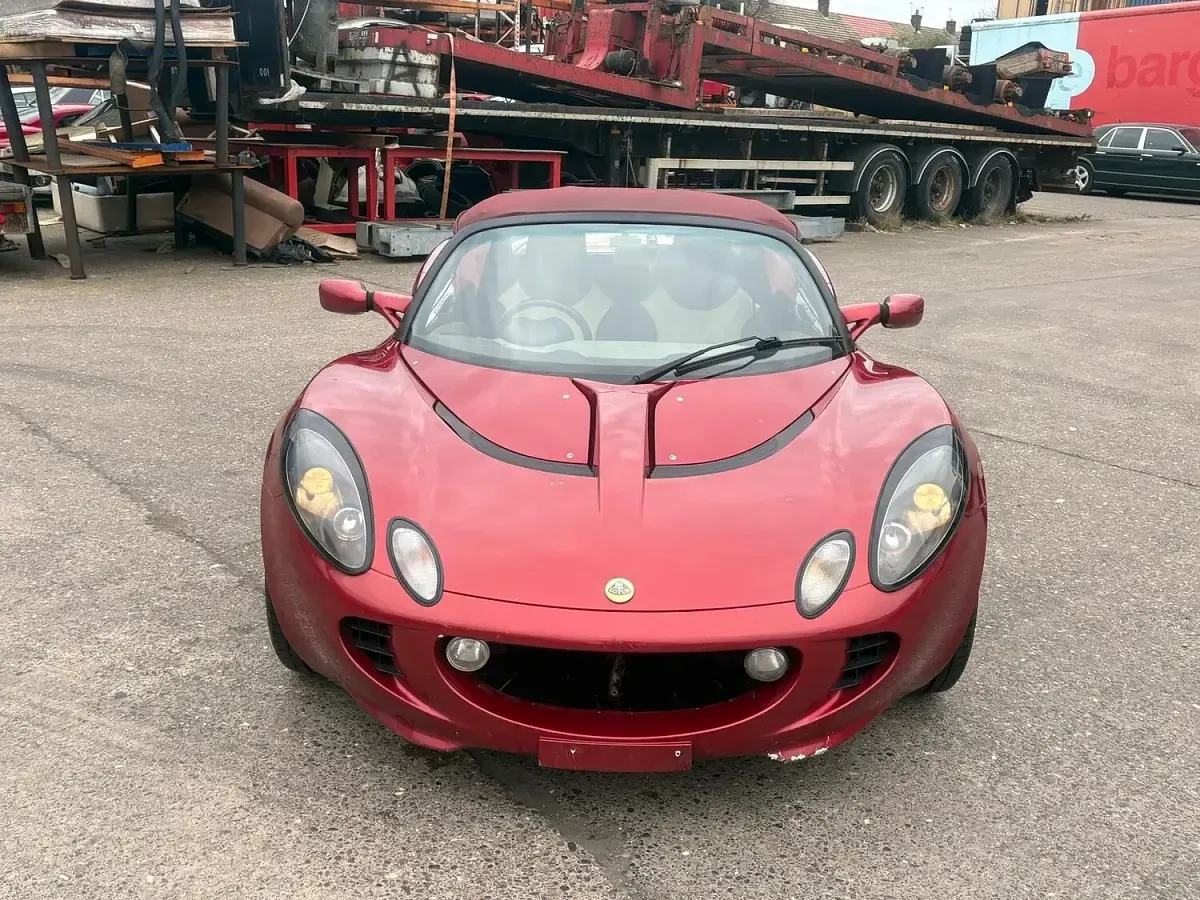 Used Lotus Elise 2002 Maroon Cabriolet