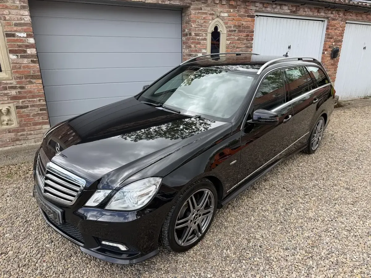 Used Mercedes E350 265 HP (194 kW) 2011 Black Estate