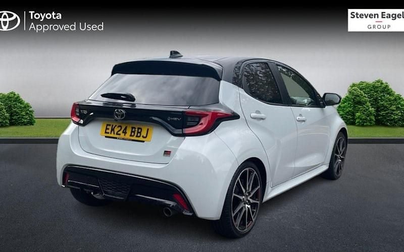 Used Toyota Yaris Hybrid Sport 131 HP (96 kW) 2025 Hatchback