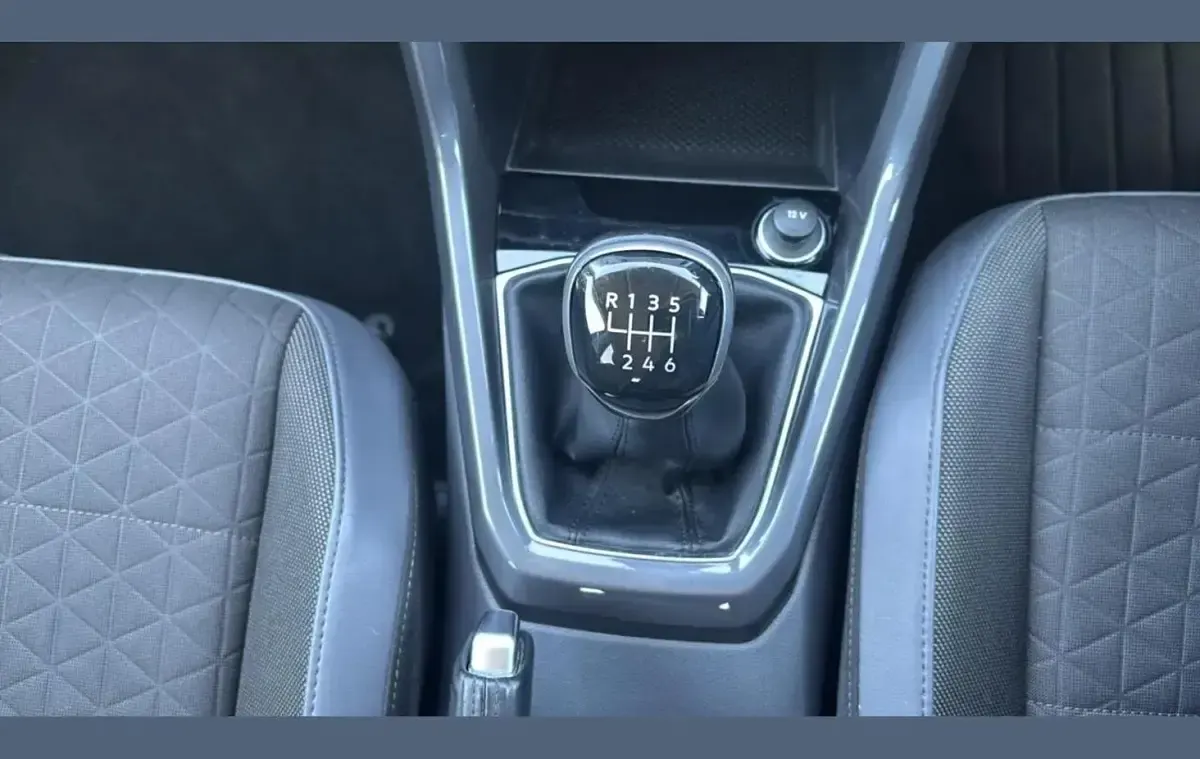 Usado VW T-Cross SEL 115 HP (84 kW) 2020 Preto SUV
