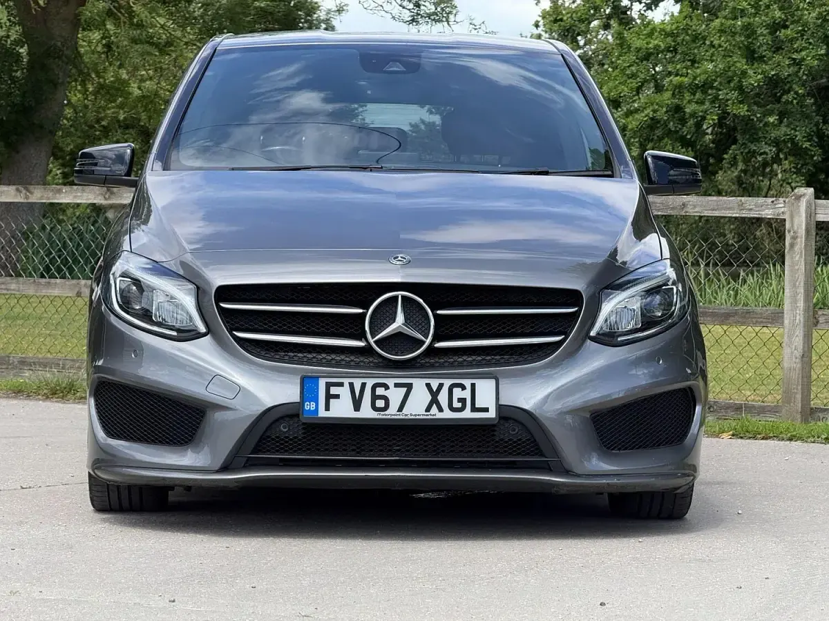 Used Mercedes B180 AMG Line Premium 109 HP (80 kW) 2018 Grey Hatchback