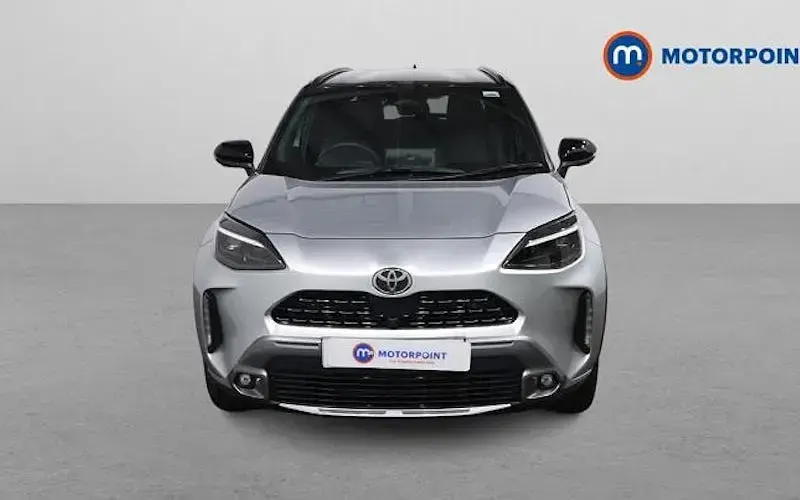 Used Toyota Yaris Hybrid Edition 131 HP (96 kW) 2025 Estate