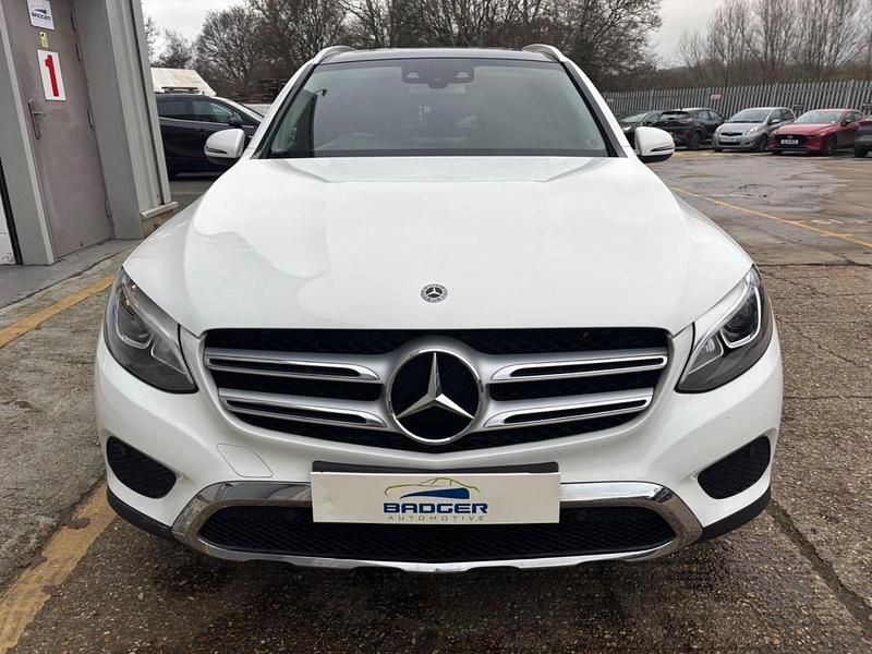 Used Mercedes GLC220 Premium Plus 2017 White Estate