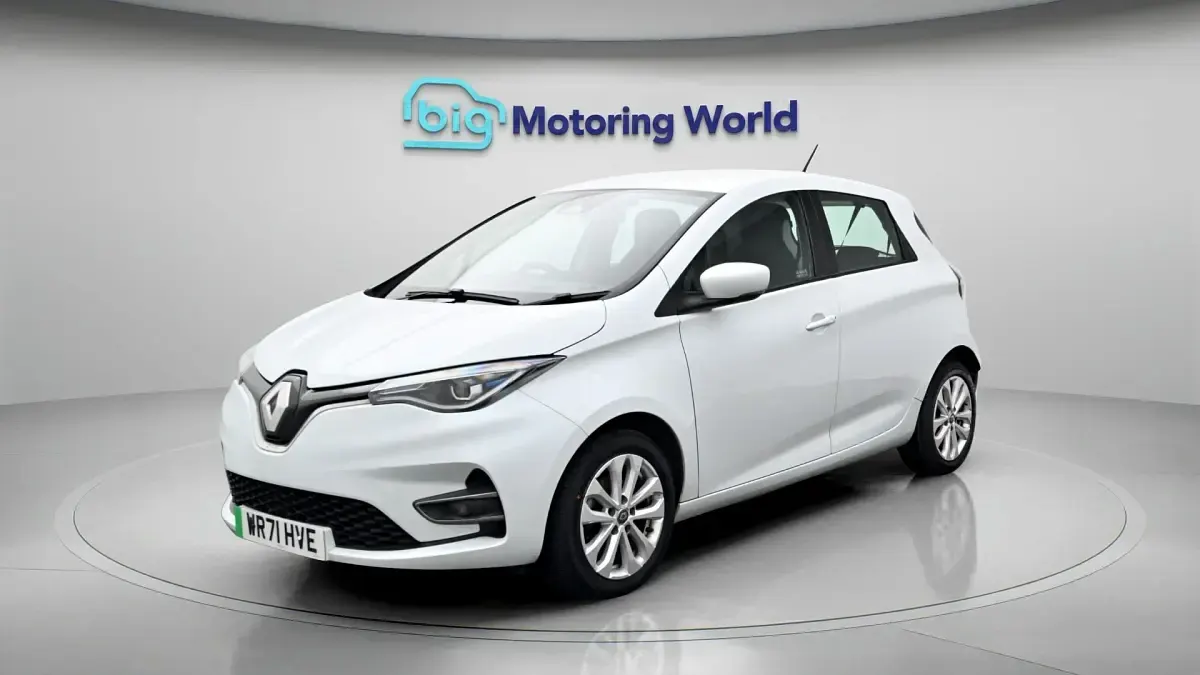 Używany Renault Zoe Iconic 80 kW (109 KM) 2021 Biały Hatchback