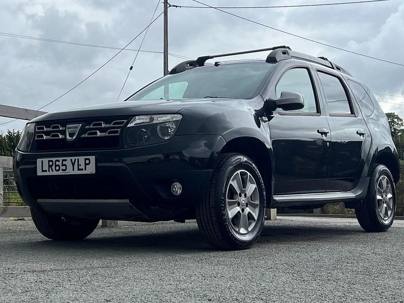 Used Dacia Duster Lauréate 2015 Black SUV