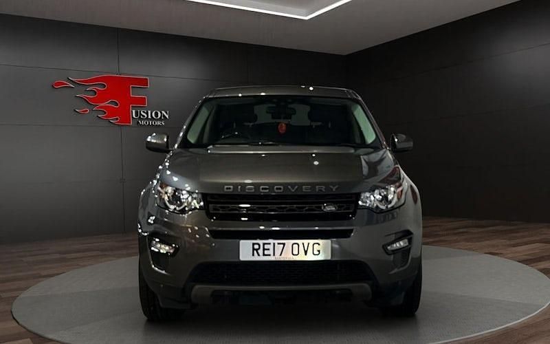 Used Land Rover Discovery Sport SE 179 HP (131 kW) 2019 SUV