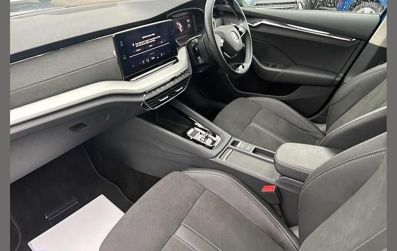 Used Skoda Octavia SE L 147 HP (108 kW) 2024 Race blue metallic Estate