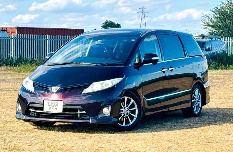 Mauve/purple Used 2022 Toyota Estima MPV | £8,900 (Fair price) - Image 1/4