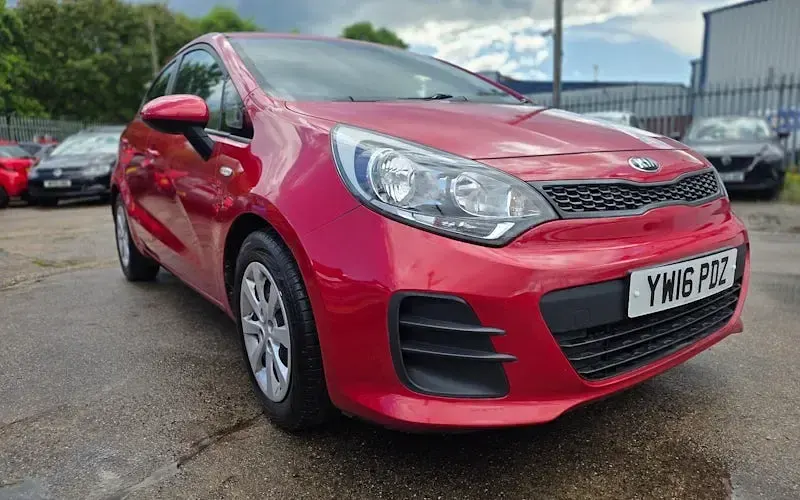 Begagnad Kia Rio 86 HK (63 kW) 2016 Halvkombi