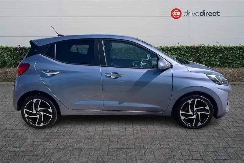 Usado Hyundai i10 Premium 79 HP (58 kW) 2024 Azul Citadino