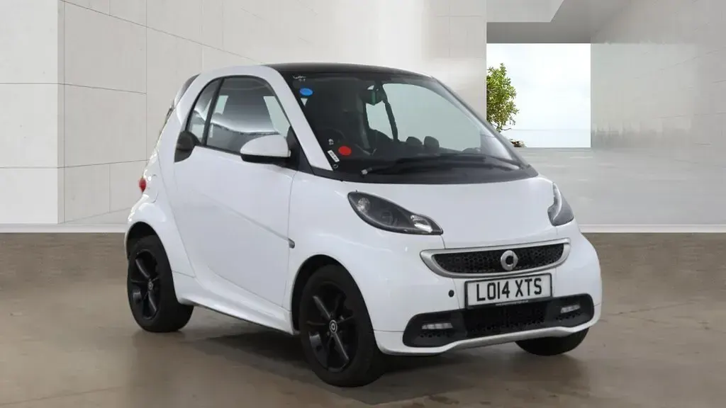 Used Smart ForTwo Coupé 84 HP (61 kW) 2014 White Coupe