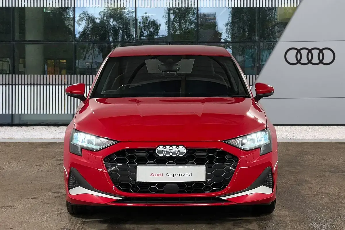 Used Audi A3 Sportback Sport 150 HP (110 kW) 2025 Red Hatchback