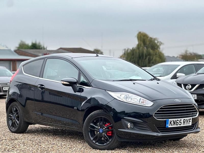 Black Used 2015 Ford Fiesta Zetec Hatchback | £5,299 (Fair price) - Image 1/3