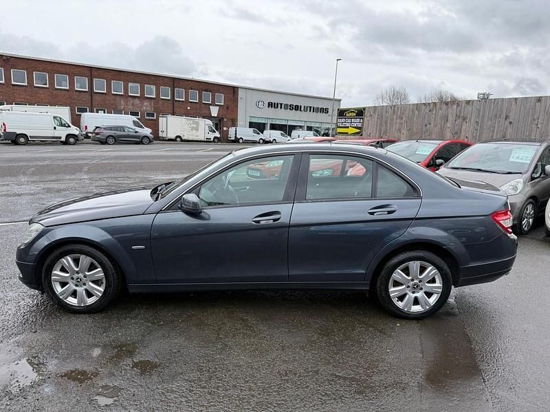 Begagnad Mercedes C220 Executive 2010 Grå Sedan