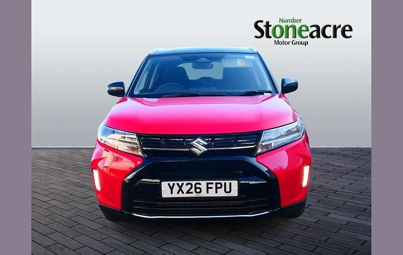 Neu Suzuki Vitara 110 PS (80 kW) 2026 Rot SUV