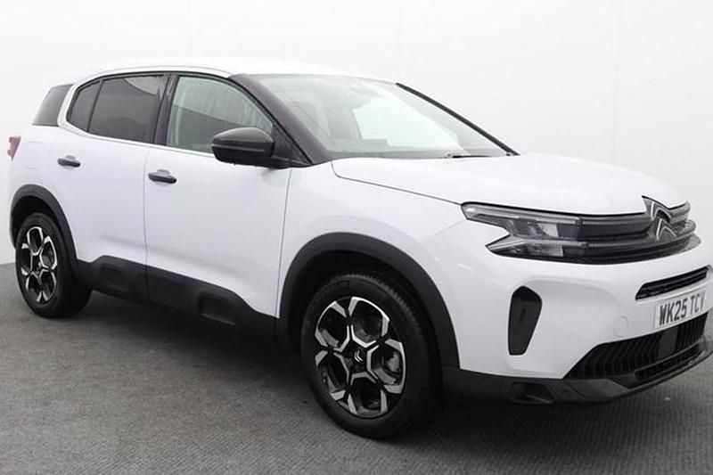 White New 2025 Citroën C5 Aircross PureTech SUV | £22,999 (A bit pricey) - Image 1/1