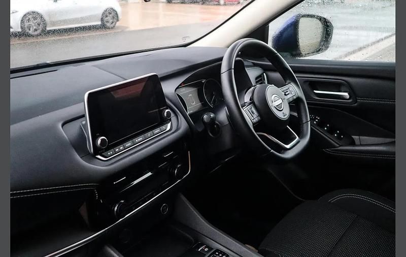 Used Nissan Qashqai Acenta Premium 155 HP (114 kW) 2023 Blue SUV