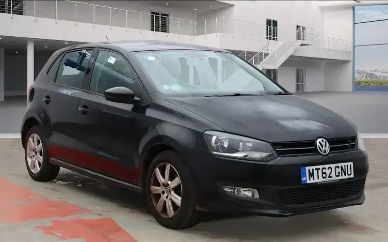 Usado VW Polo Match 69 HP (50 kW) 2013 Citadino