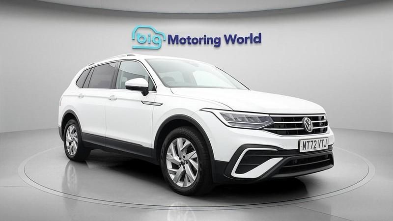 Used VW Tiguan Allspace S 150 HP (110 kW) 2022 White SUV