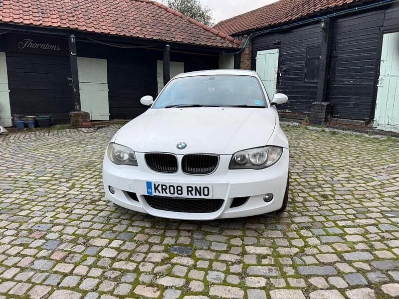 White Used 2008 BMW 118 M Sport Hatchback | £1,750 (Fair price) - Image 1/4